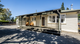 26 Jollies Pass Road