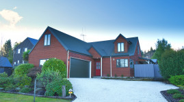 28 St James Avenue