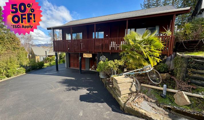 83B Conical Hill Road - Access off Alpine Avenue