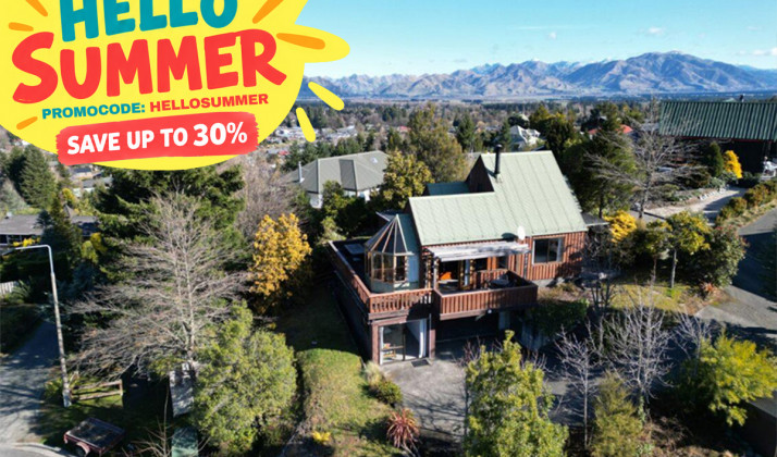 90 Chalet Crescent