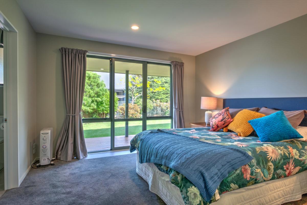 Summer Rippingale 58 Rippingale Road » Hanmer Holiday Homes