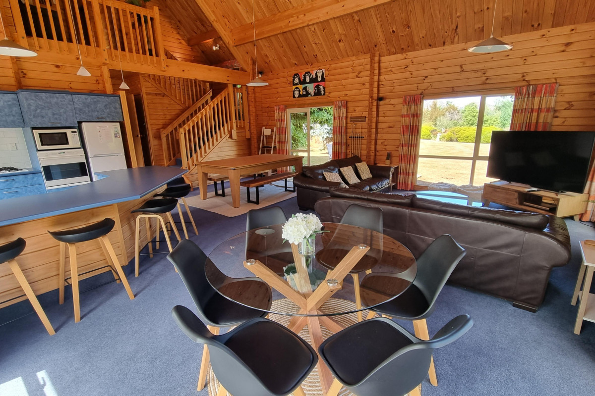 Summer Rippingale 54 Rippingale Road » Hanmer Holiday Homes