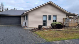 3 Grantham Drive