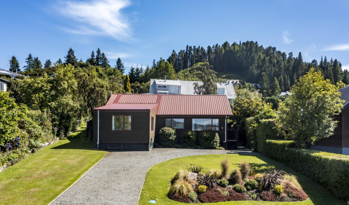 16 Denby Place